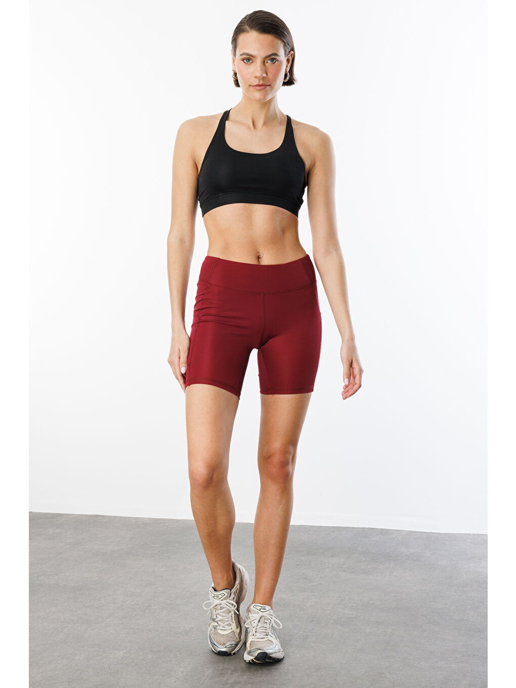 Bordo Yüksek Bel Toparlayıcı Çift Cepli Biker Şort Kısa Spor Tayt KISA-TAYT-1