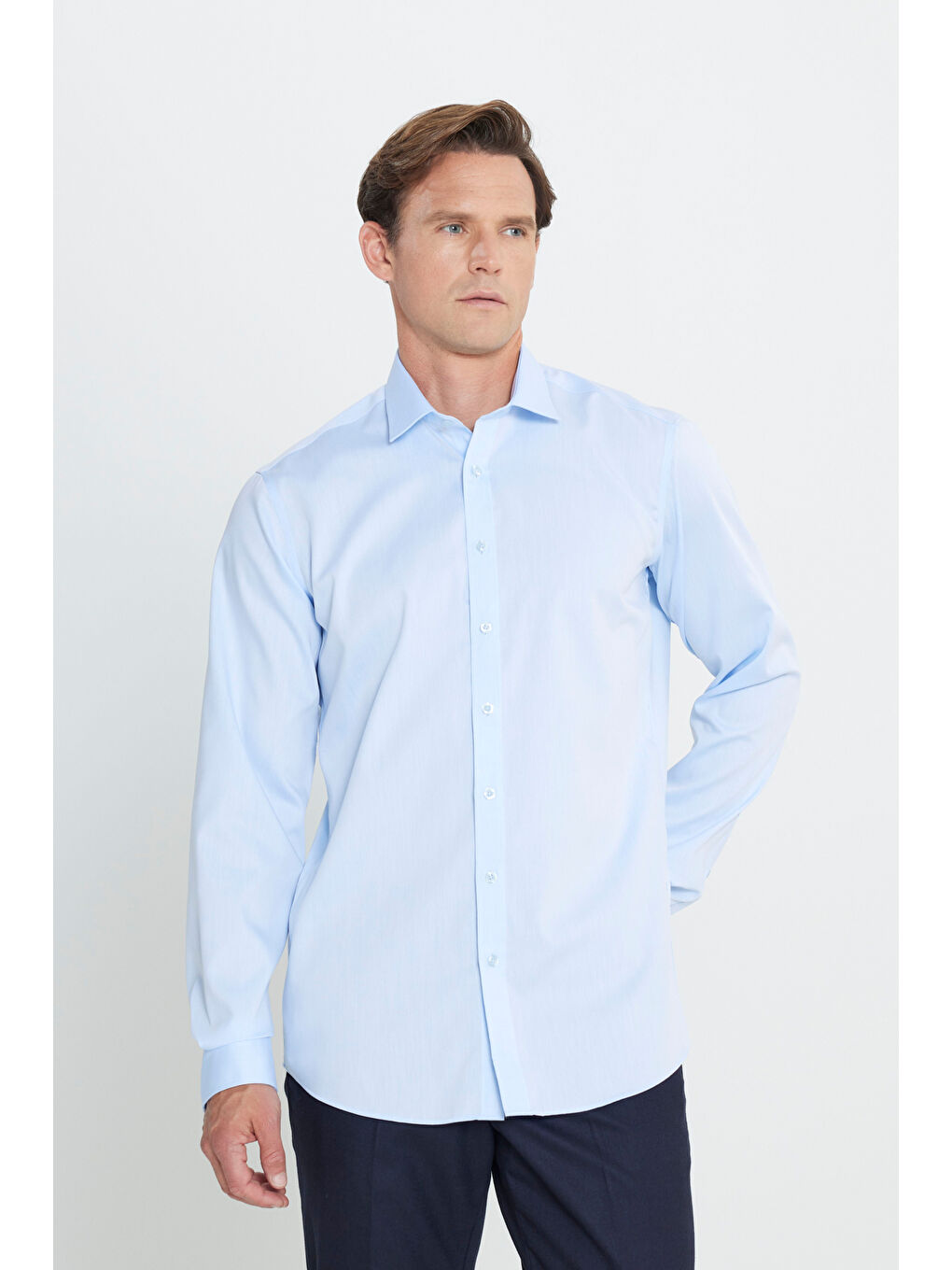 Erkek Açık Mavi Ütü Gerektirmeyen Comfort Fit Rahat Kesim Klasik Yaka %100 Pamuk Non-Iron Gömlek-1