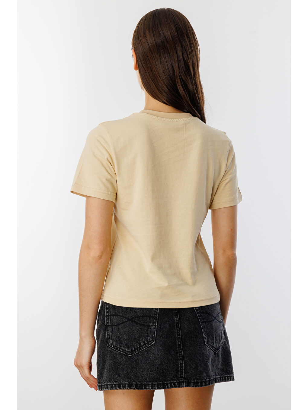 Bej Kadın T-shirt Kısa Kollu Organik Pamuklu Bisiklet Yaka Crop T-shirt KADIN-T-SHIRT-4