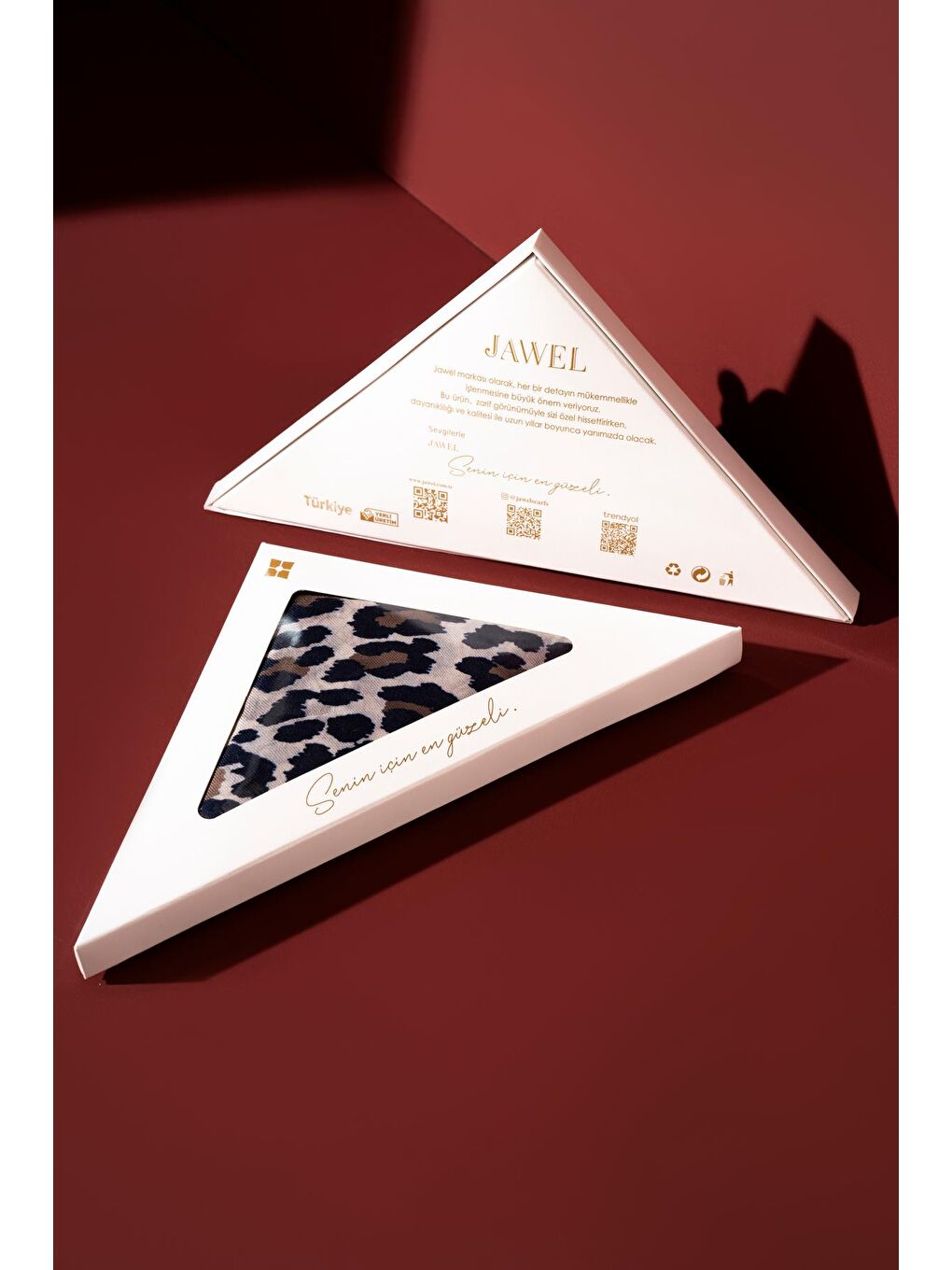 Lacivert Kadın Leoparlı Soft Eşarp-1