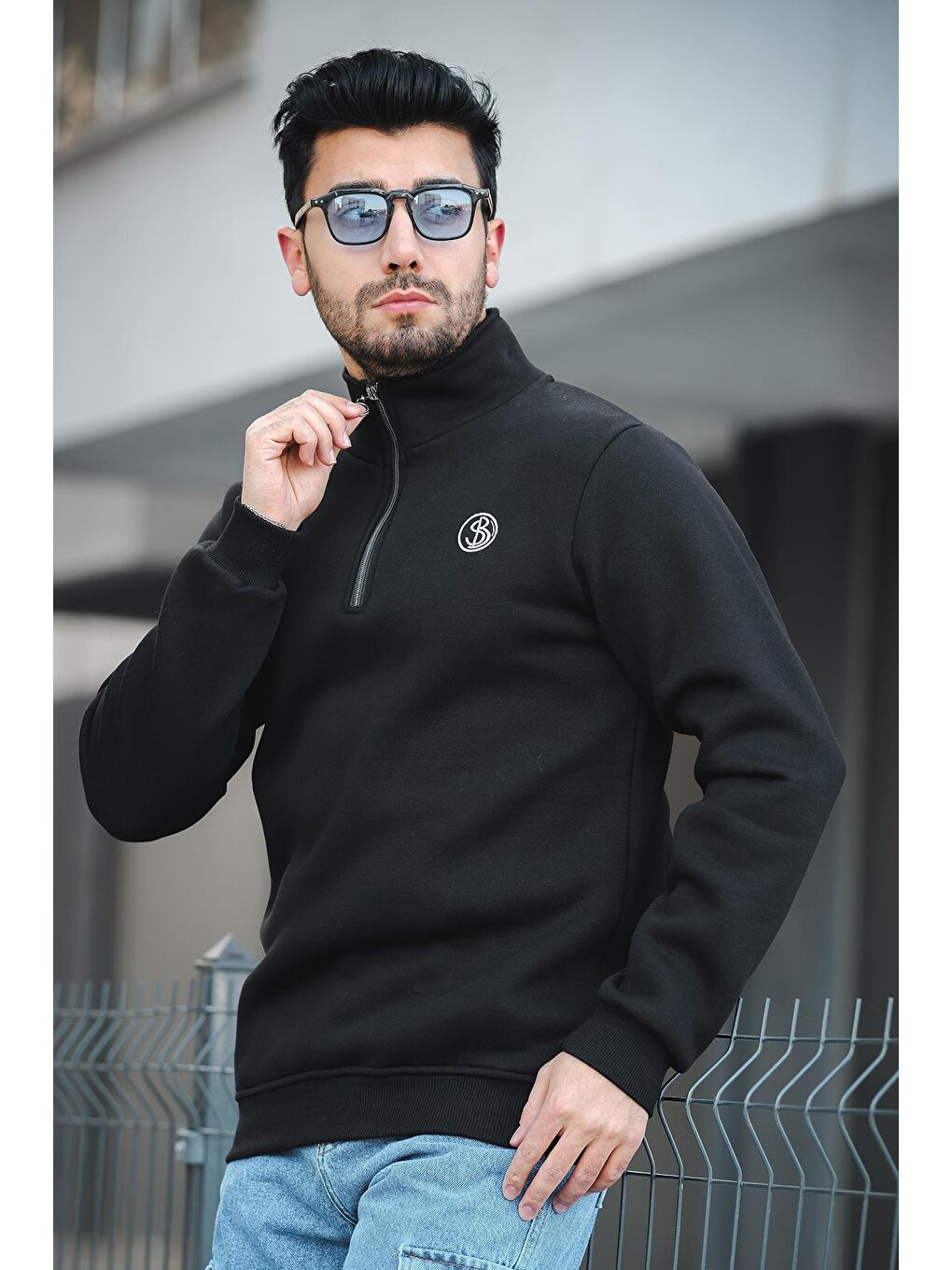 Siyah Sezza Üç İplik Şardonlu Nakışlı Fermuarlı Dik Yaka Slim Fit Erkek Sweatshirt