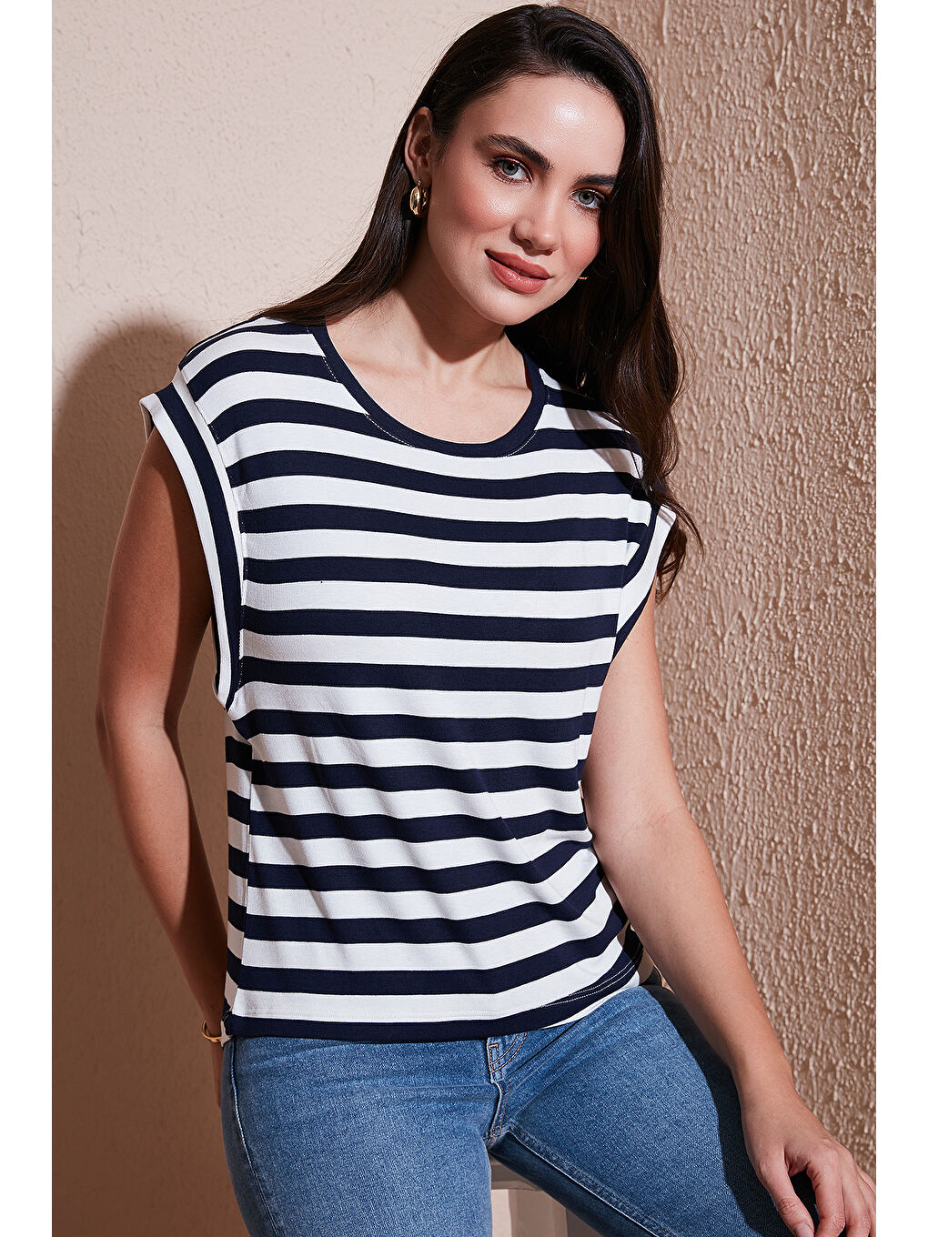 Lacivert Çizgili Oversize Fit Bisiklet Yaka Kadın T Shirt 5866103