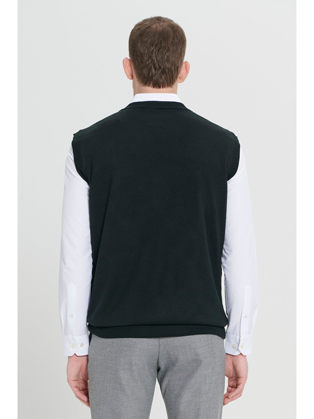 Erkek Siyah Standart Fit Normal Kesim V Yaka Triko Süveter-4