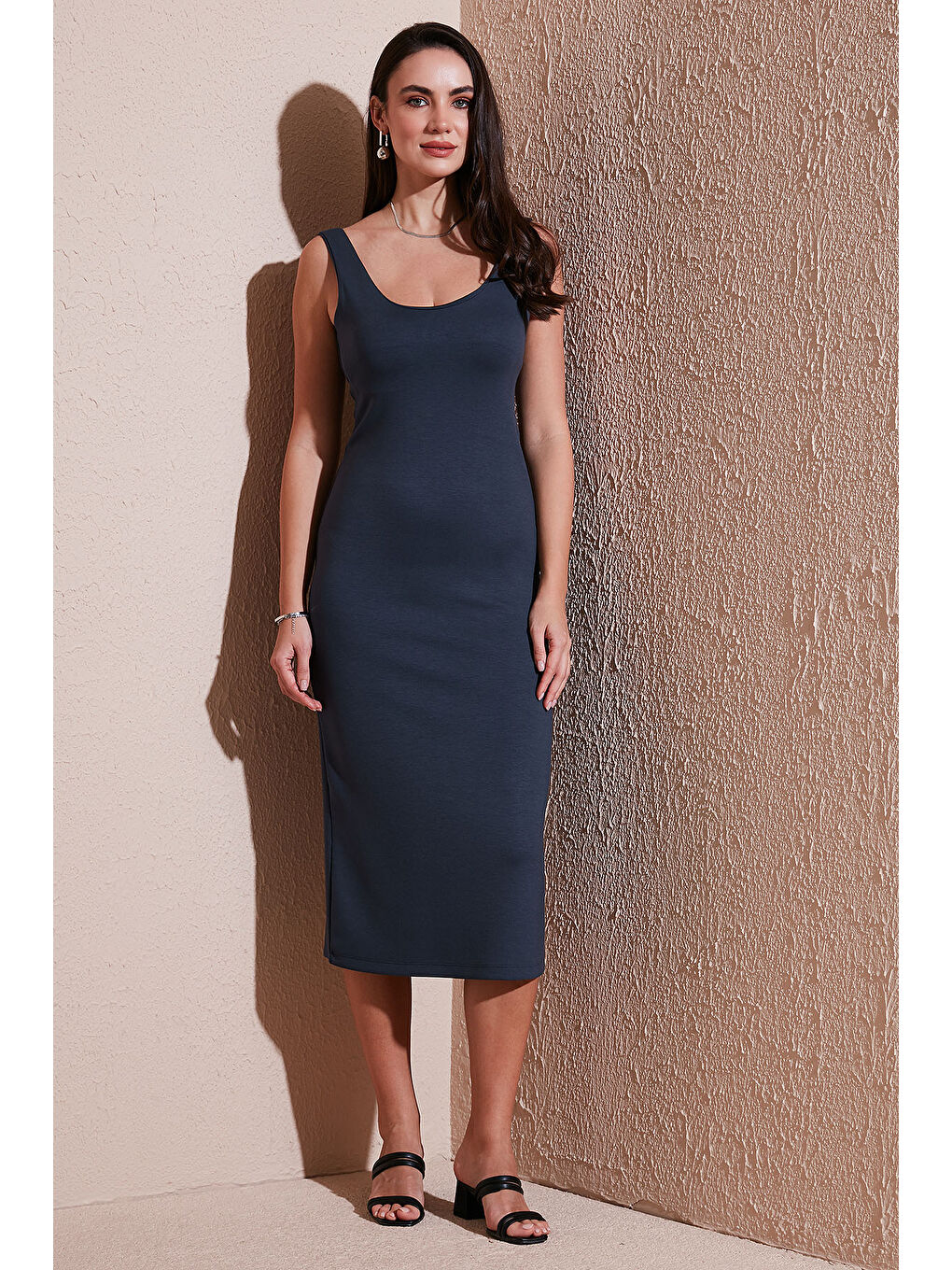 Gri Slim Fit Kalın Askılı Midi Kadın Elbise 5866154