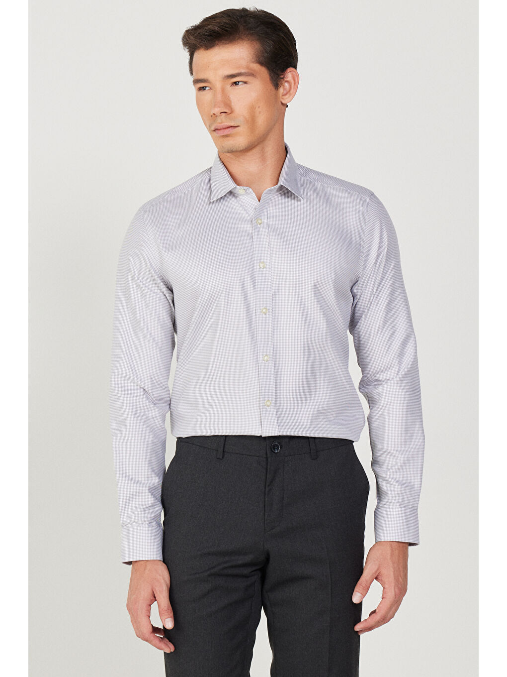 Erkek Gri Ütü Gerektirmez Taılored Slim Fit Dar Kesim Klasik Yaka %100 Pamuk Non-Iron Gömlek