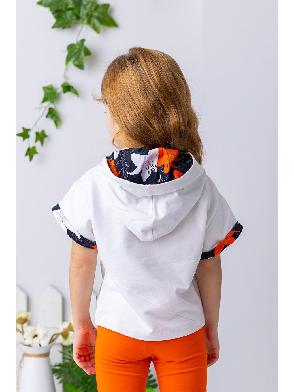 Kız Çocuk Kapüşonlu Kısa Kollu Sweat   Beyaz-1