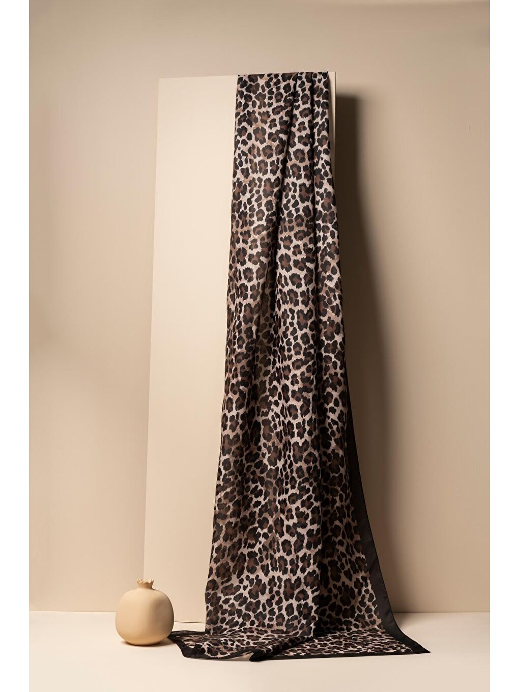 Kahverengi Kadın Leopar Desen Soft Şal