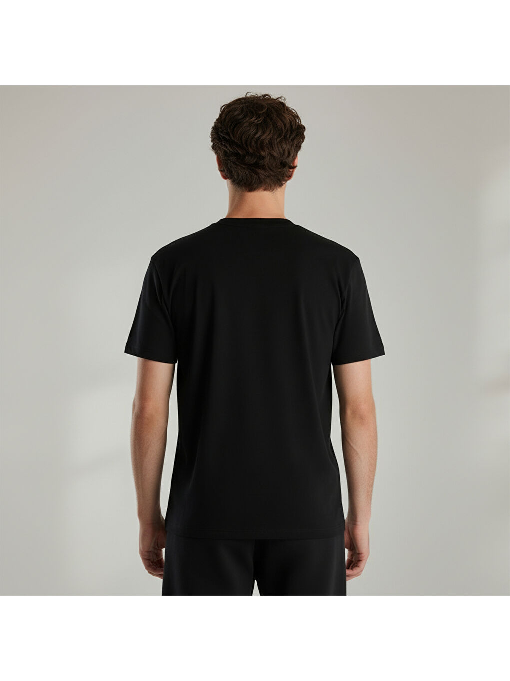 1647 Erkek Siyah Tişört-1