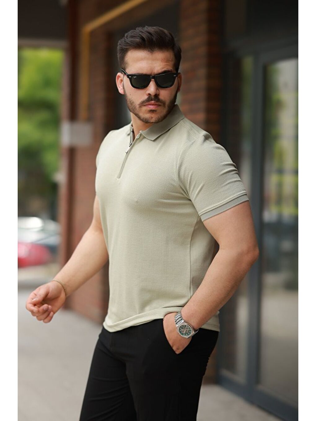 Yeşil Erkek Fermuarlı Yaka Kısa Kollu Tişört-1