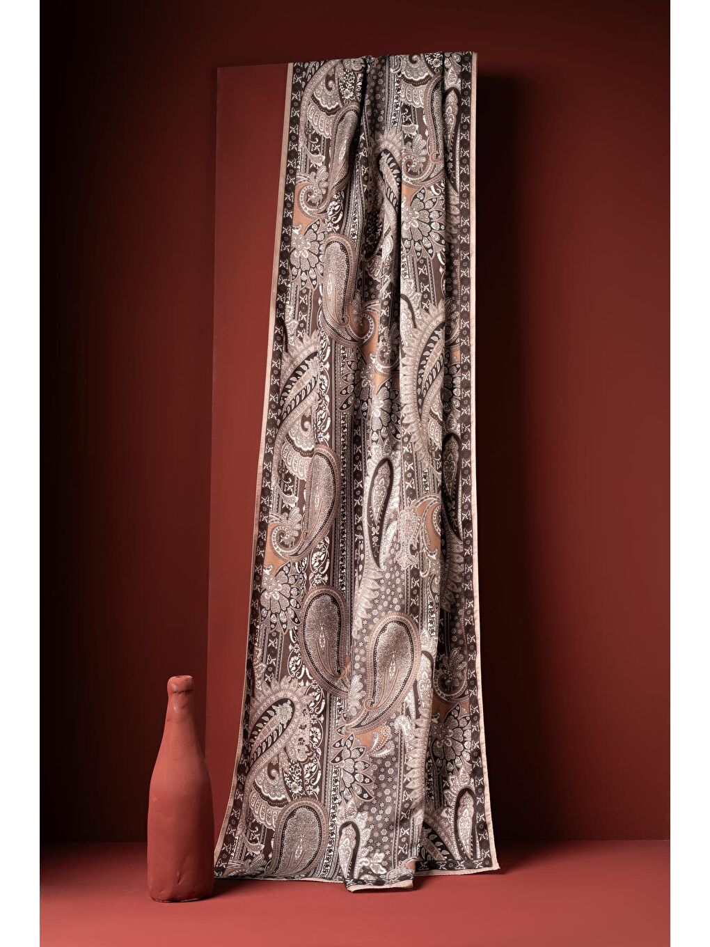 Ekru Kadın Etnik Desen Soft Şal Adessa