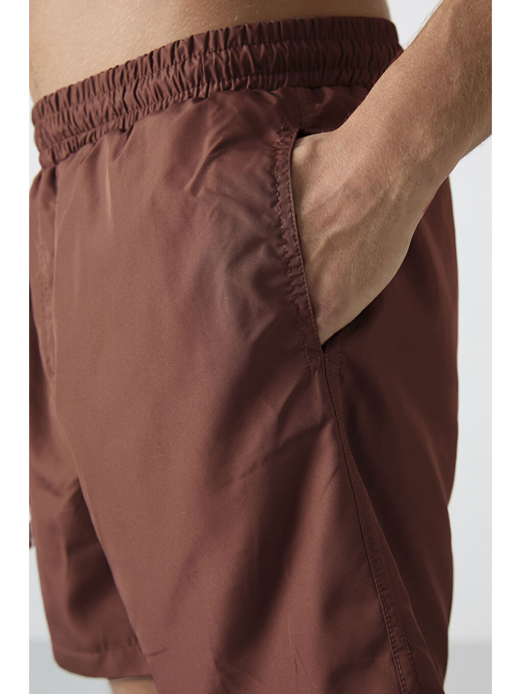 Kahverengi Hızlı Kuruyan Standart Fit Erkek Deniz Şortu - 81237-1