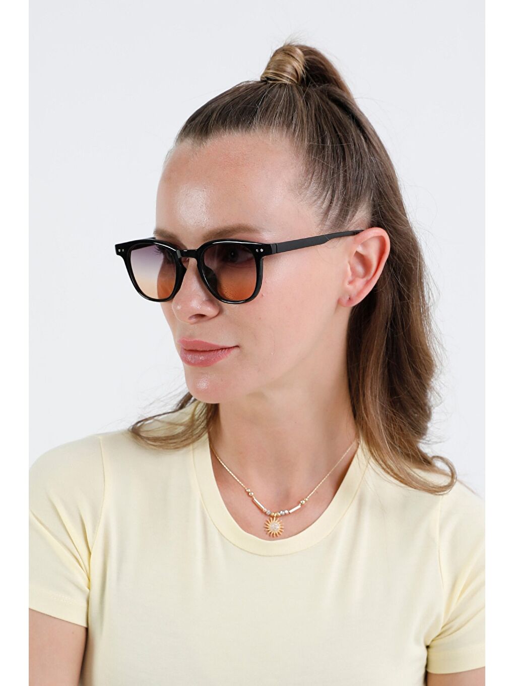 Kahverengi Metal Detaylı Çerçeveli Güneş Gözlüğü-1