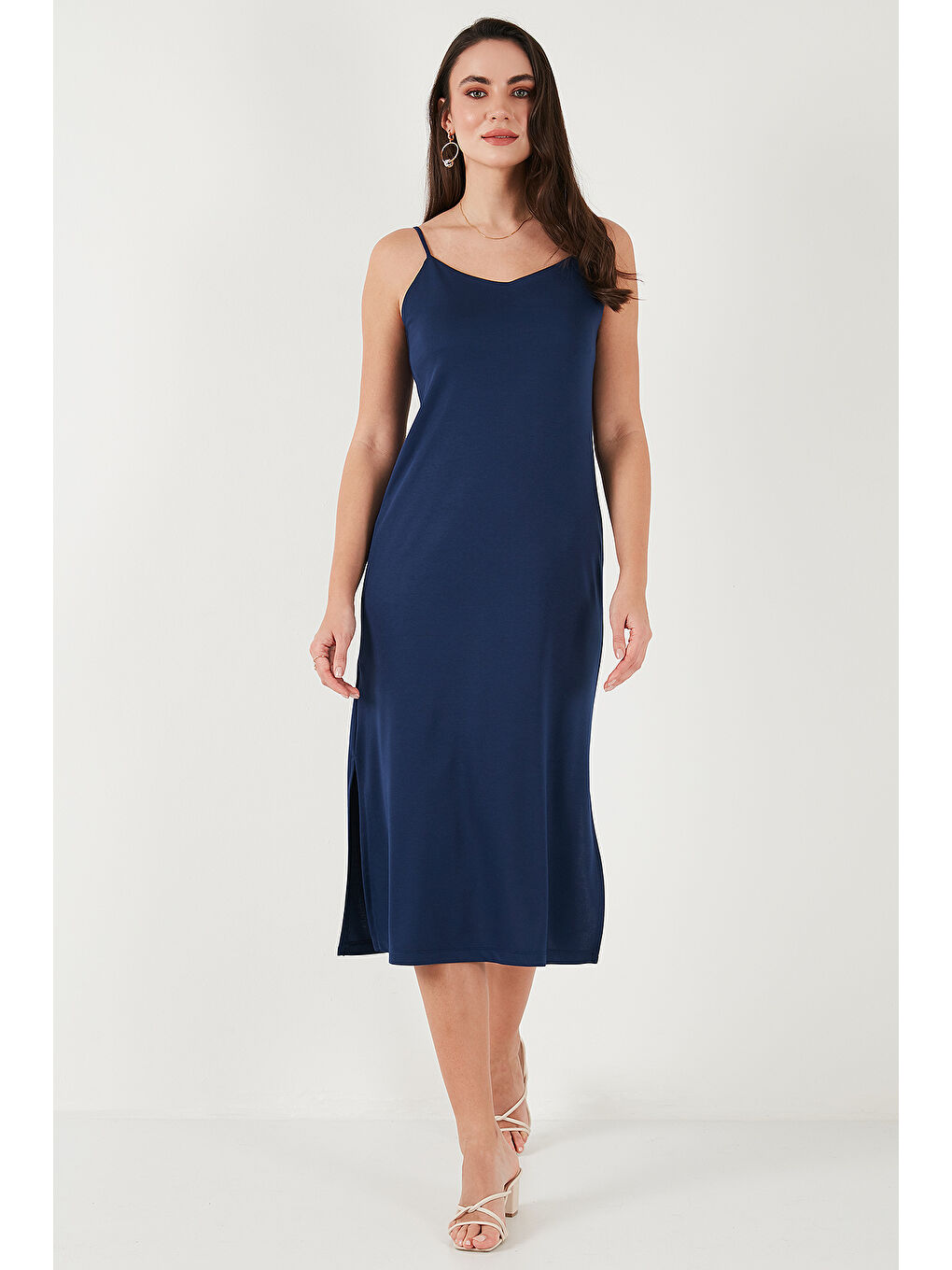 Lacivert Regular Fit İp Askılı Yırtmaç Detaylı Midi Kadın Elbise 5866128-1