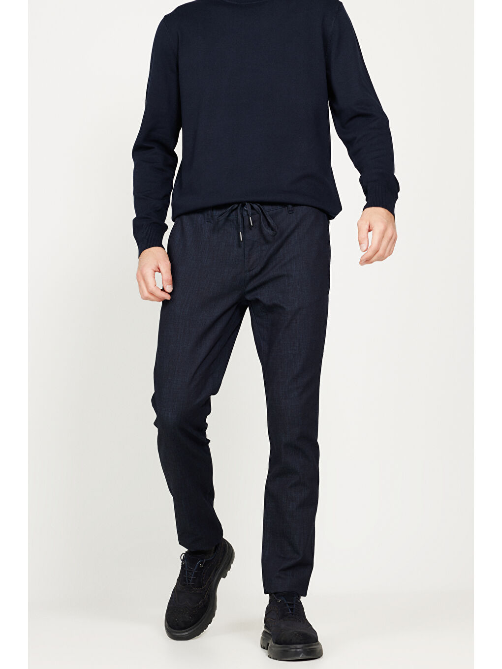 Erkek Koyu Lacivert Slim Fit Dar Kesim Yan Cepli Esnek Beli Bağlamalı Esnek Denim Pantolon