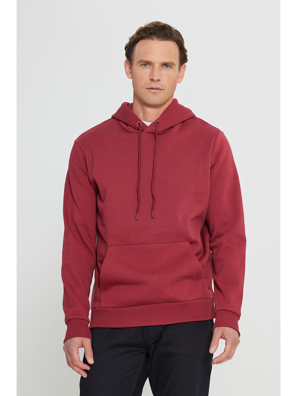 Erkek Bordo Standart Fit Pamuklu Kapüşonlu Sweatshirt-2