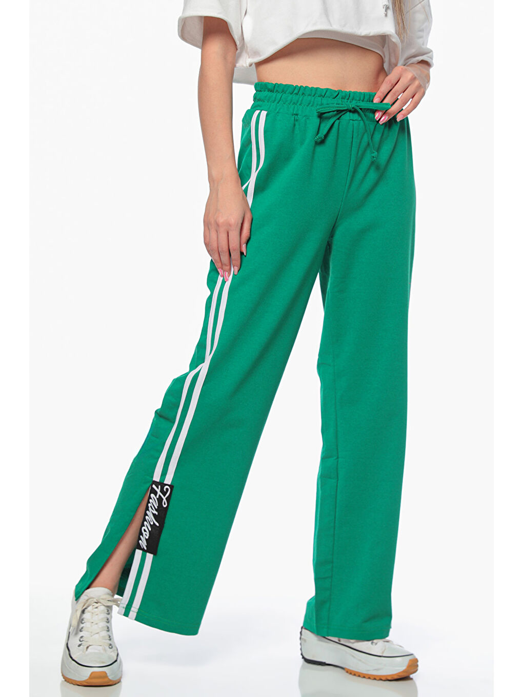 Yeşil Kadın Yan Şeritli Yırtmaç Detaylı Bel Lastikli Alt Eşofman