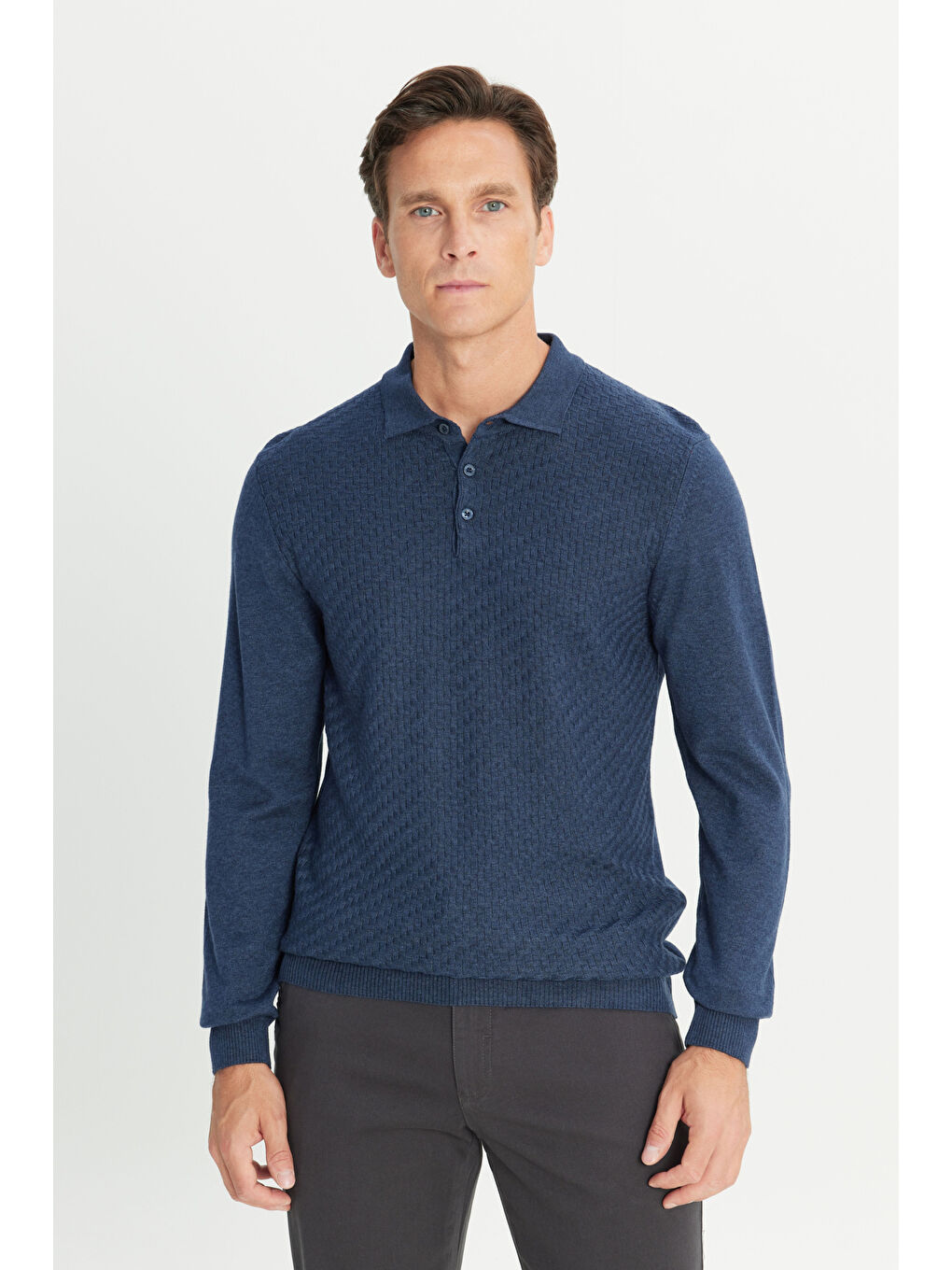 Erkek İndigo Melanj Pamuklu Standart Fit Normal Kesim Polo Yaka Armürlü Triko Kazak