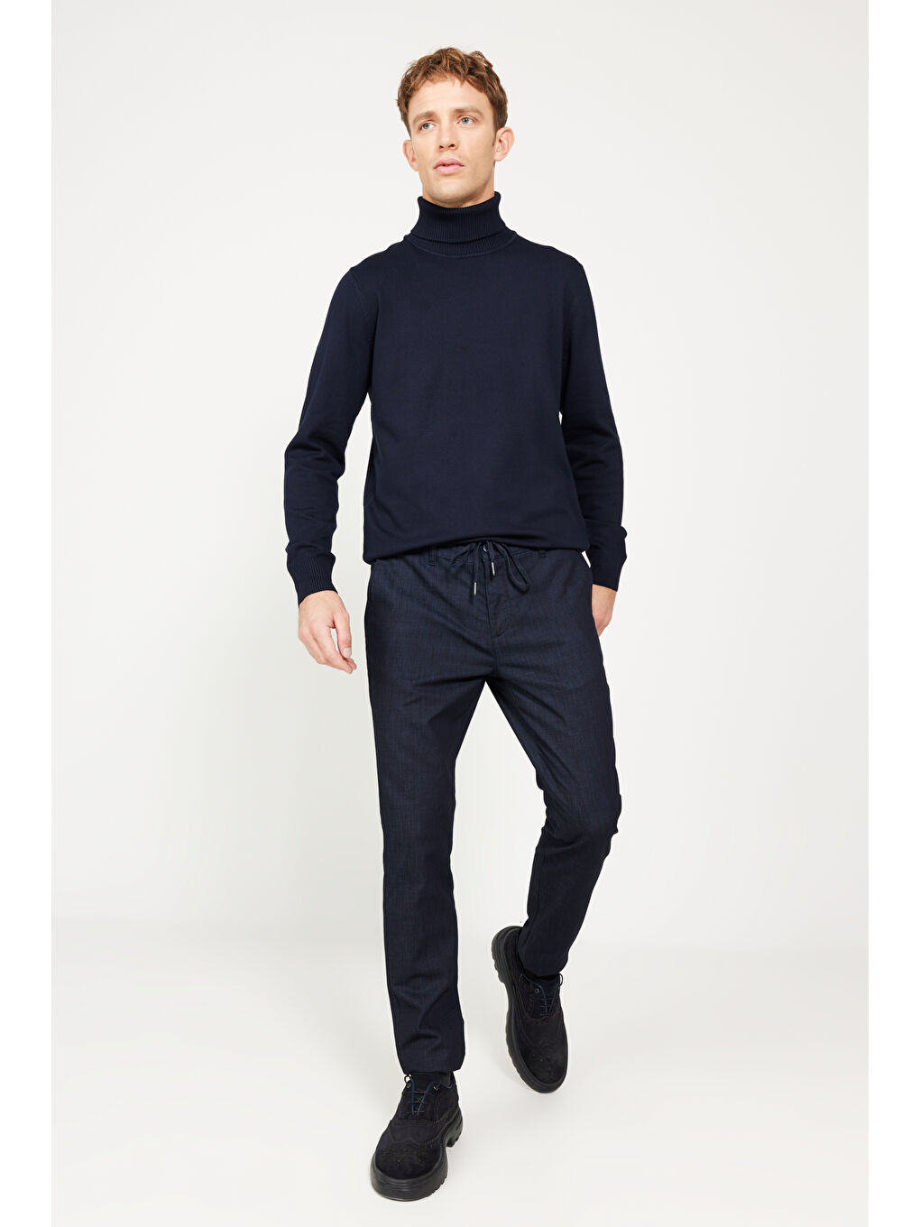 Erkek Koyu Lacivert Slim Fit Dar Kesim Yan Cepli Esnek Beli Bağlamalı Esnek Denim Pantolon-4