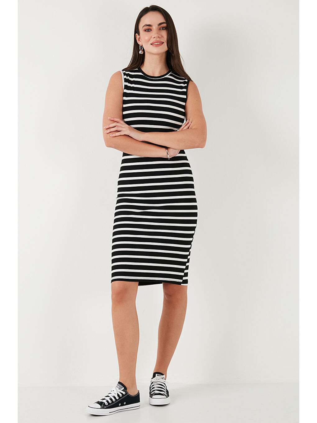 Siyah Pamuklu Slim Fit Bisiklet Yaka Çizgili Kadın Elbise 5866168-3