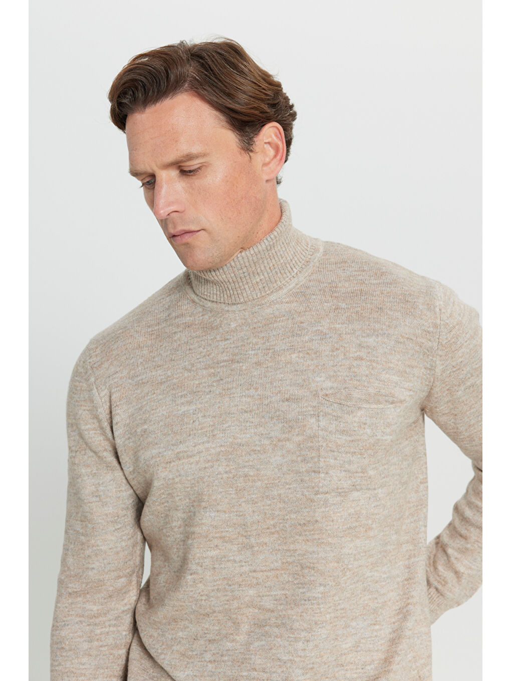 Erkek Bej Melanj Standart Fit Normal Kesim Tam Balıkçı Yaka Cepli Triko Kazak-3