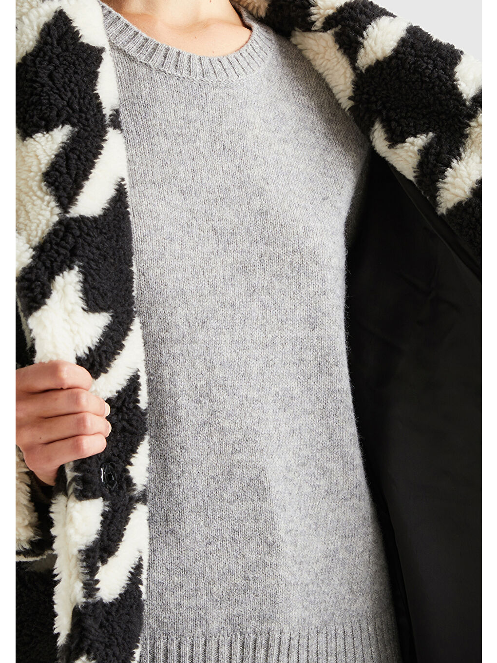 Kadın Siyah Beyaz Kazayağı Teddy  Kaban-5