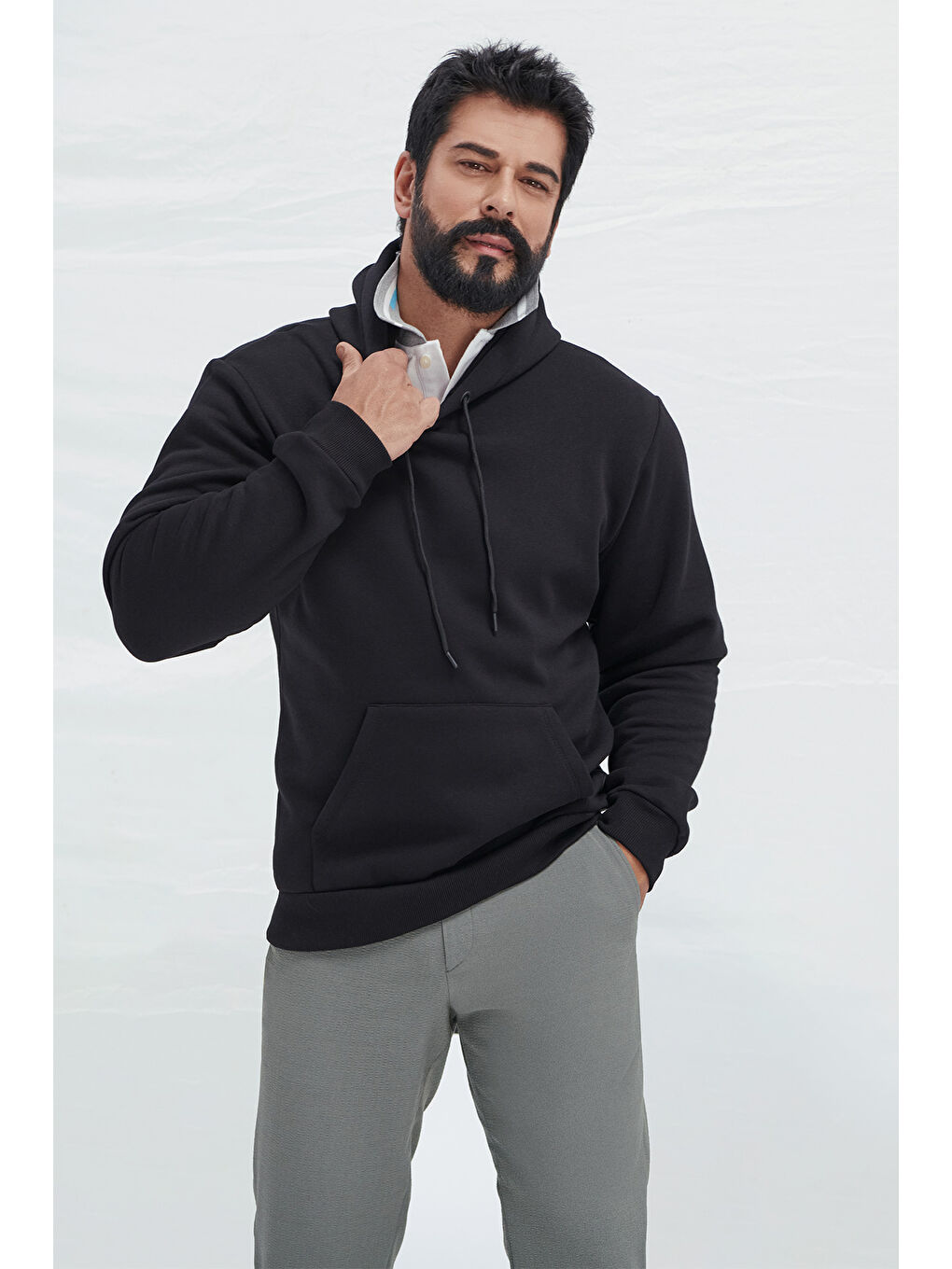 Erkek Siyah Standart Fit Pamuklu Kapüşonlu Sweatshirt-4