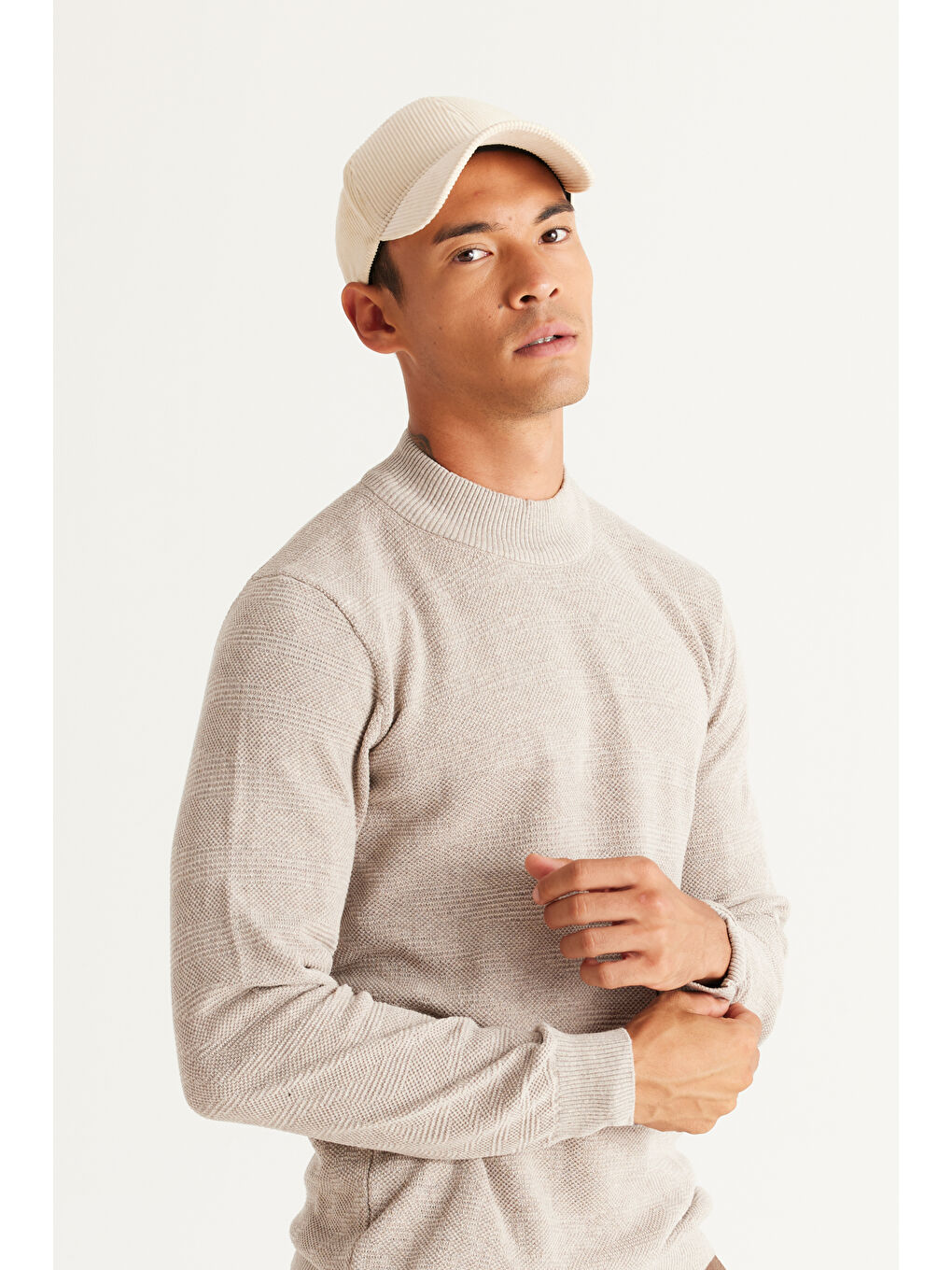 Erkek Bej Melanj Recycle Standart Fit Normal Kesim Yarım Balıkçı Yaka Pamuklu Jakarlı Triko Kazak-1