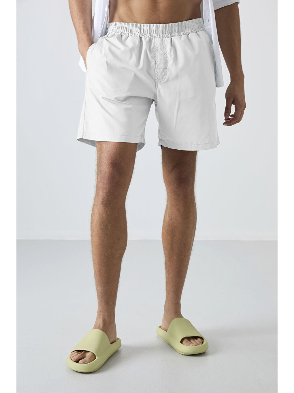 Beyaz Hızlı Kuruyan Standart Fit Erkek Deniz Şortu - 81237-2