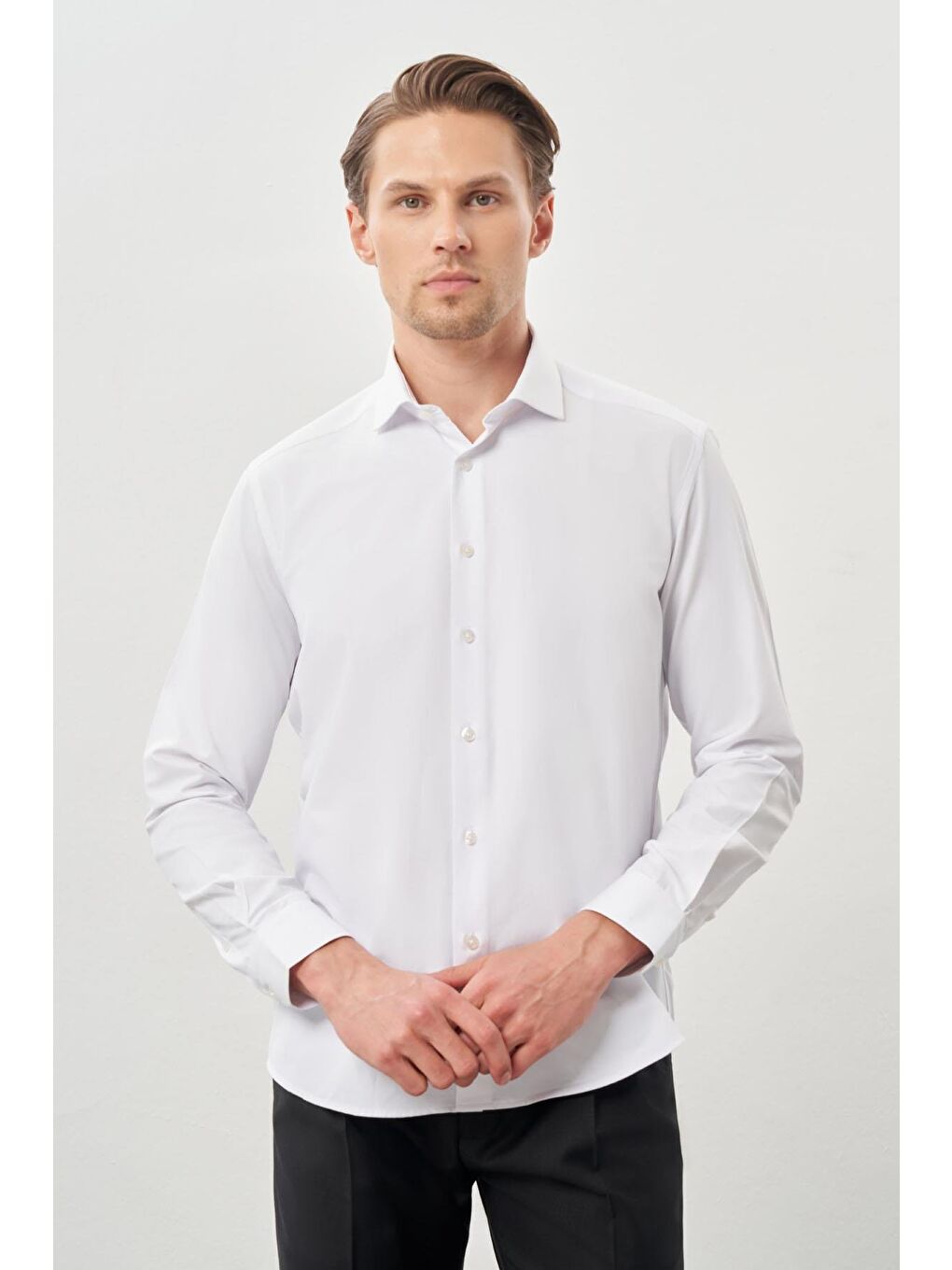 İMZA Beyaz Uzun Kol Düz Bez Ayağı Yarım İtalyan Yaka Cepsiz Pamuklu Classic Slim Fit Gömlek 1004245268 - 2