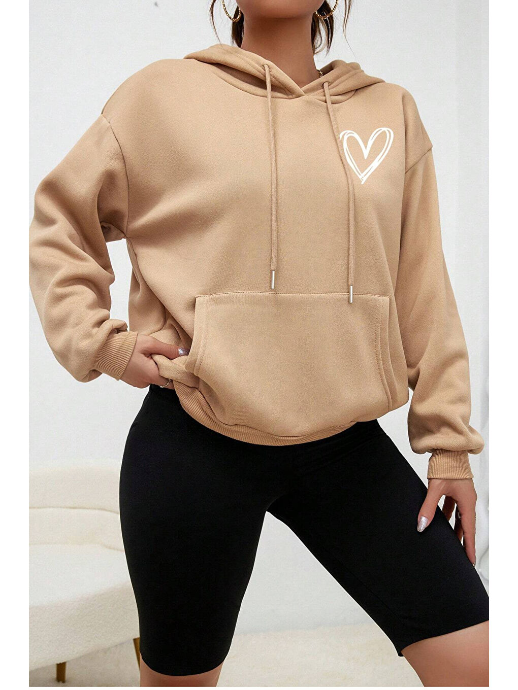 uyguntarz Bej Unisex Heart Baskılı Oversize Sweatshirt - 2