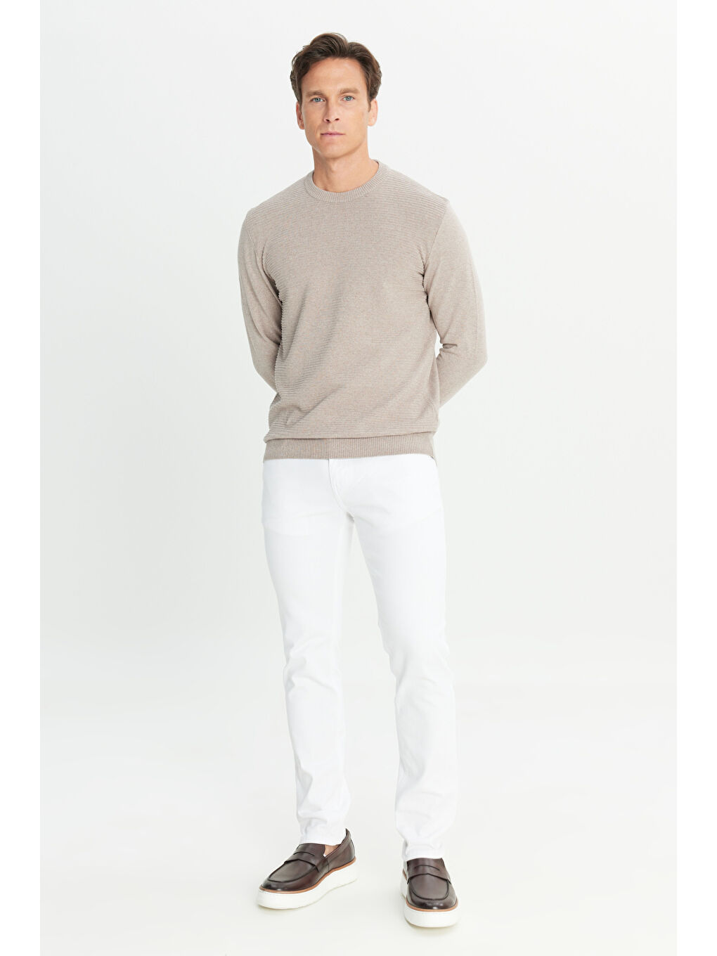 Bej Erkek Vizon Pamuklu Standart Fit Normal Kesim Bisiklet Yaka Jakarlı Triko Kazak-1