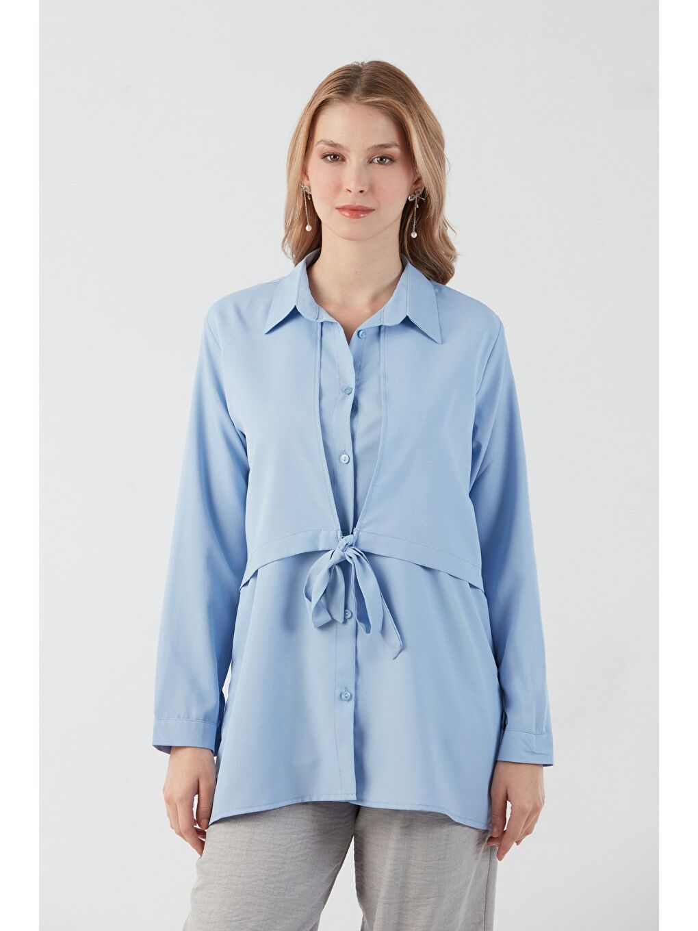 Mavi Düğmeli Önü Bağlamalı Gömlek