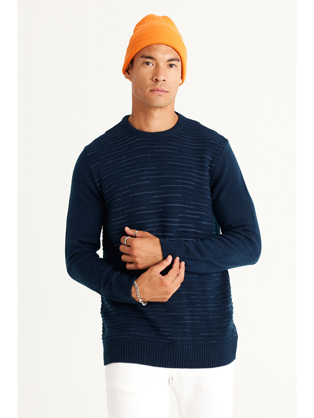 Erkek Lacivert-İndigo Standart Fit Normal Kesim Bisiklet Yaka Desenli Triko Kazak-1