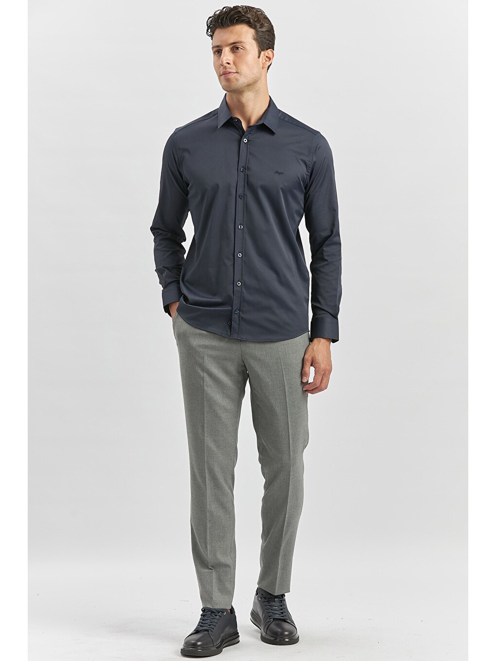 Lacivert Uzun Kol Düz Bez Ayağı 032 Sert Yaka Classic Slim Fit Gömlek 1004240334-4