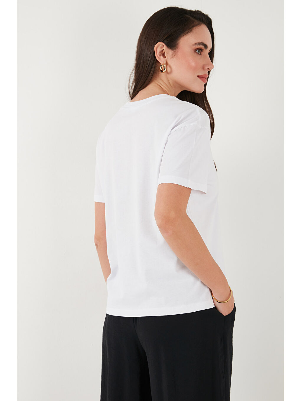 Ekru Pamuklu Oversize Fit Bisiklet Yaka Kadın T Shirt 5866097-5