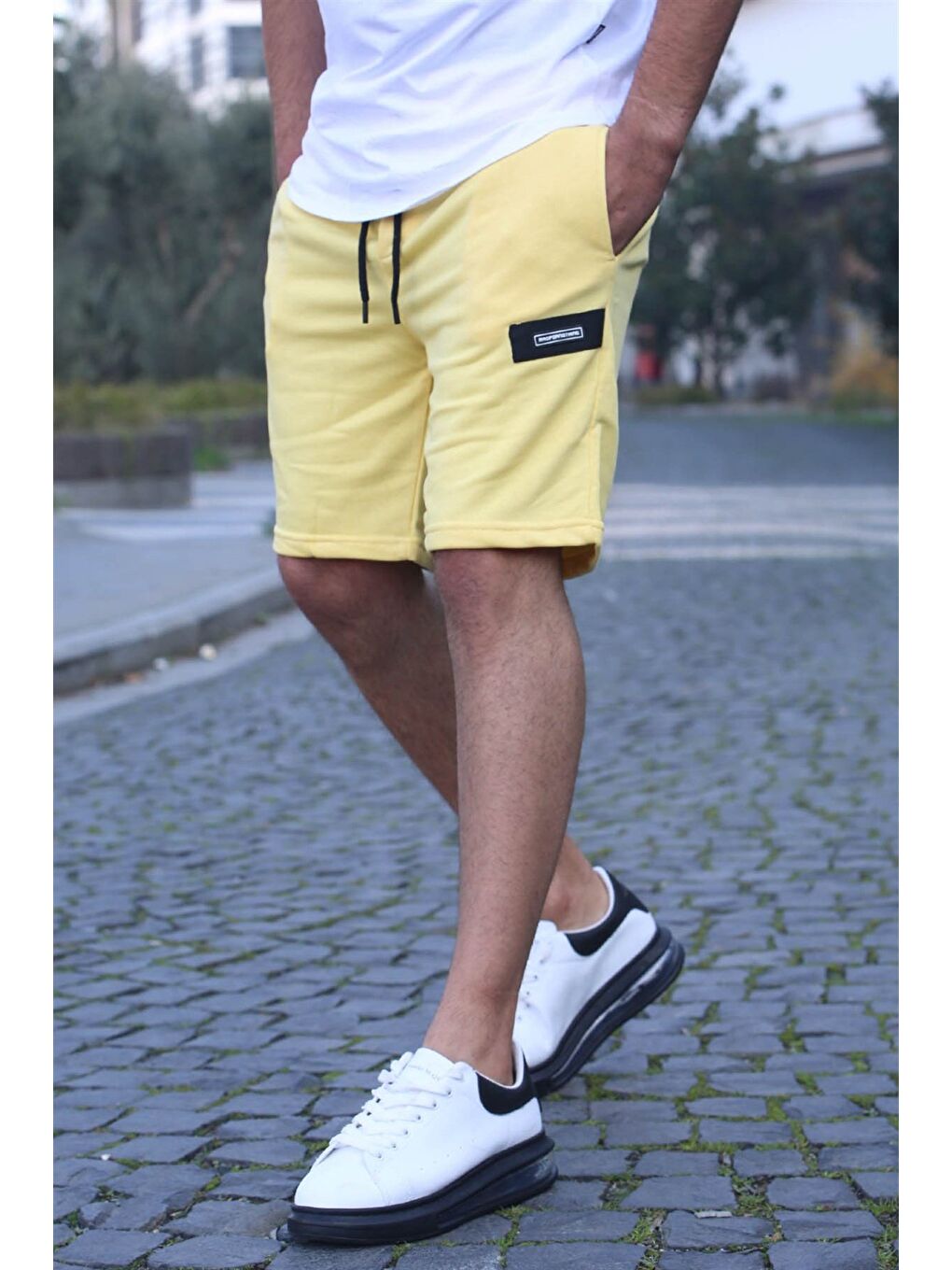 Sarı Erkek Basic Kapri Şort