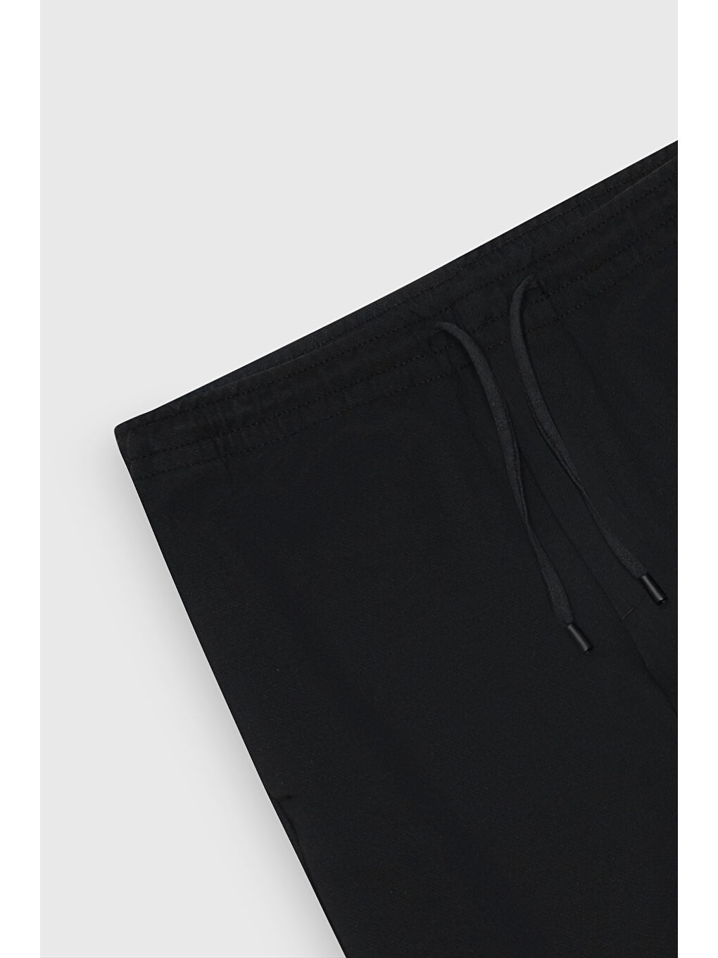 Erkek Siyah Standart Fit Normal Kesim Cepli Beli Bağlamalı Rahat Örme Pantolon-8