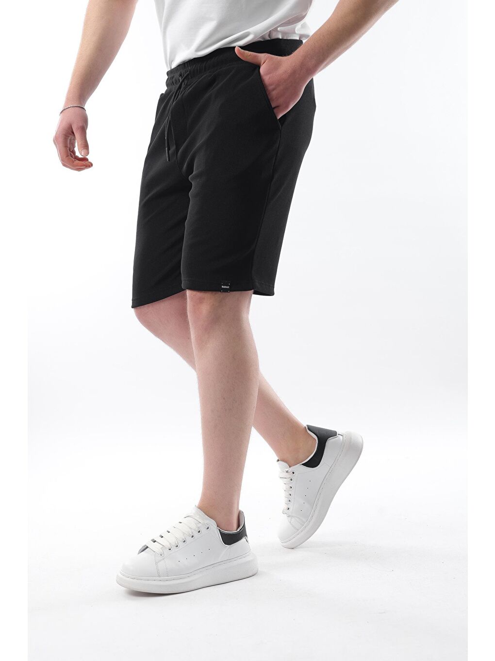 Siyah Beli Ayarlanabilir Cepli Kısa Erkek Şort 6544-1