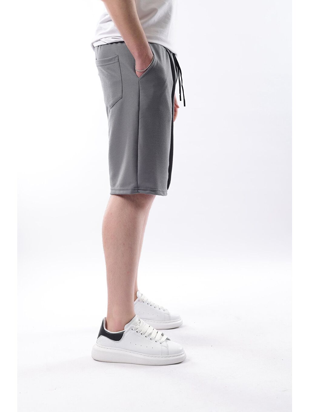 Gri Füme Cepli Erkek Şort E6559-1