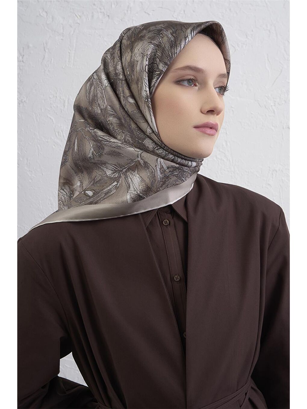 Bej Saf İpek Sura Eşarp 9409D 83-1