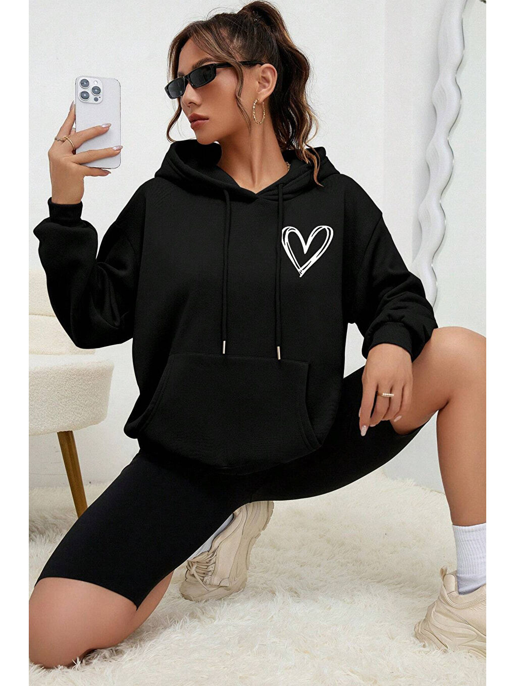 uyguntarz Siyah Unisex Heart Baskılı Oversize Sweatshirt