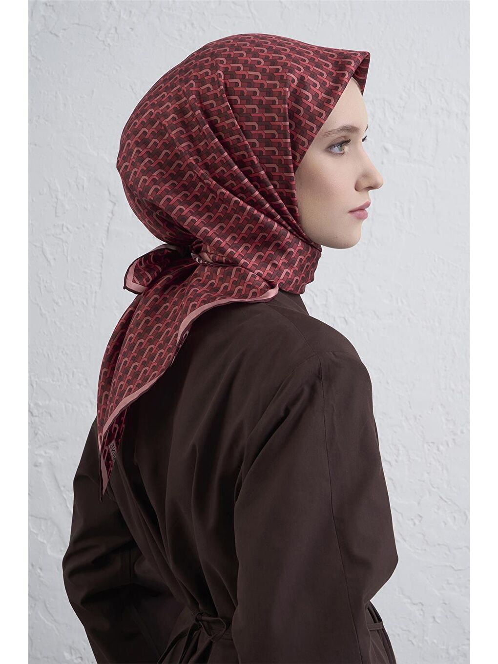 Bordo Saf İpek Sura Eşarp 9417D 35-2