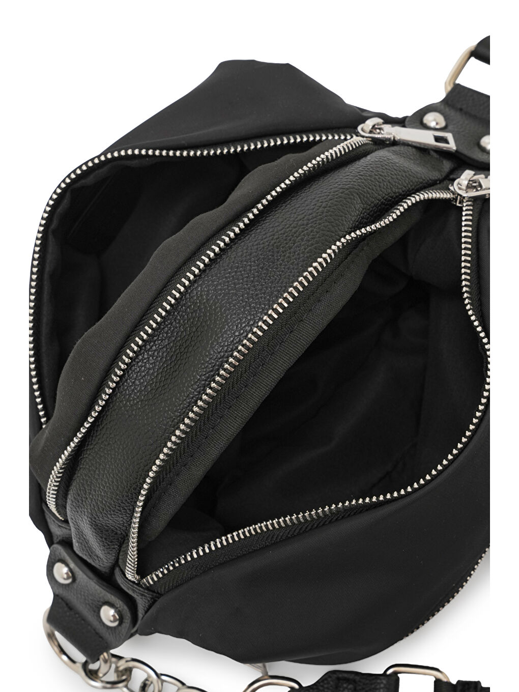 Siyah Zincir Detaylı Fermuarlı Kadın Omuz Çantası MB15-4