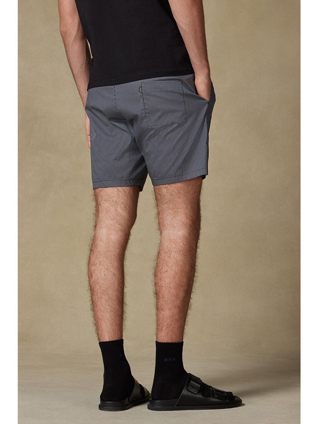 Sky Poplin Stretch Pamuk Karışımlı Comfort Fit Siyah Erkek Kareli Şort-3