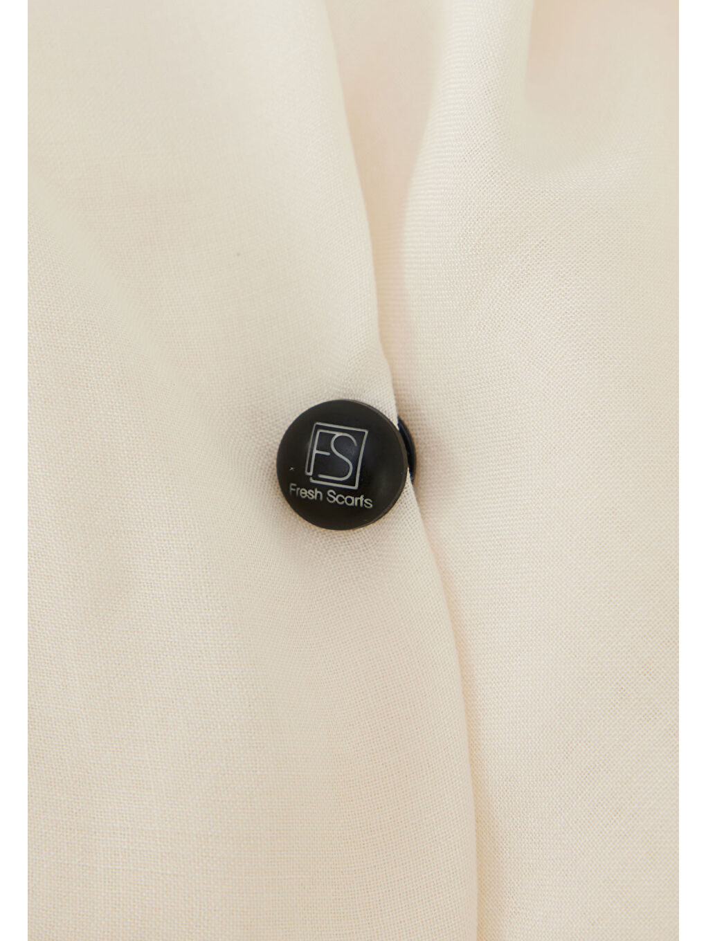 Logolu Mıknatıslı İğne Siyah-2