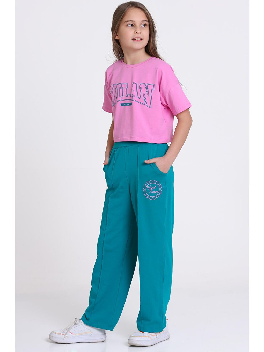 Pembe Milan Baskı 5-9 Yaş Takım - 2424-2-3