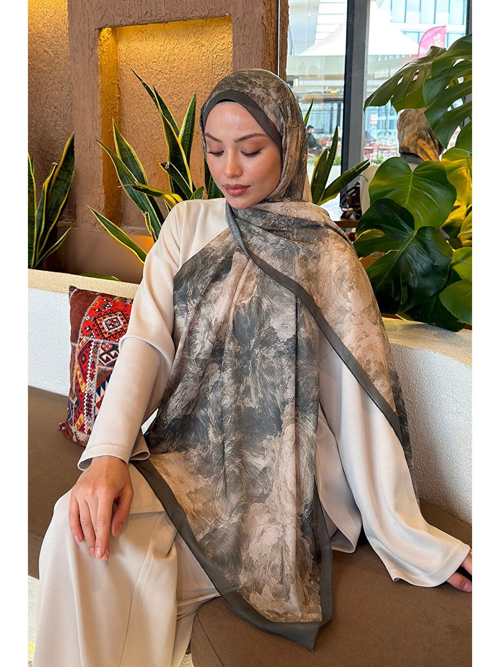 Gül Çiçek Desen Ferah Şal Yaprak Yeşili-2