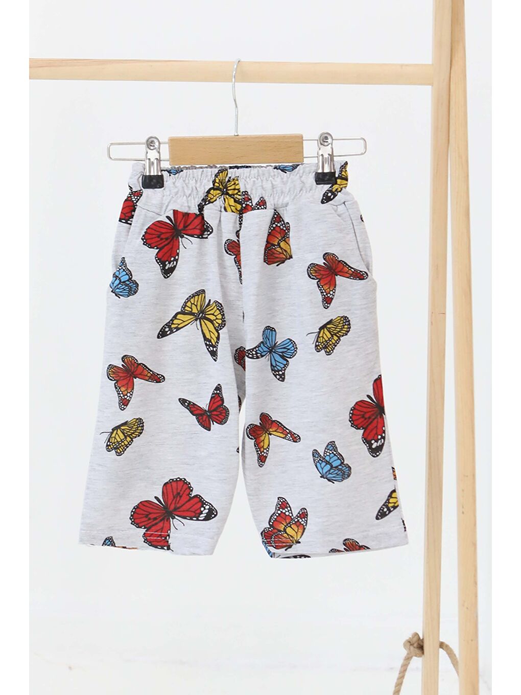 Erkek Çocuk Gri Baskılı Şort - 27317