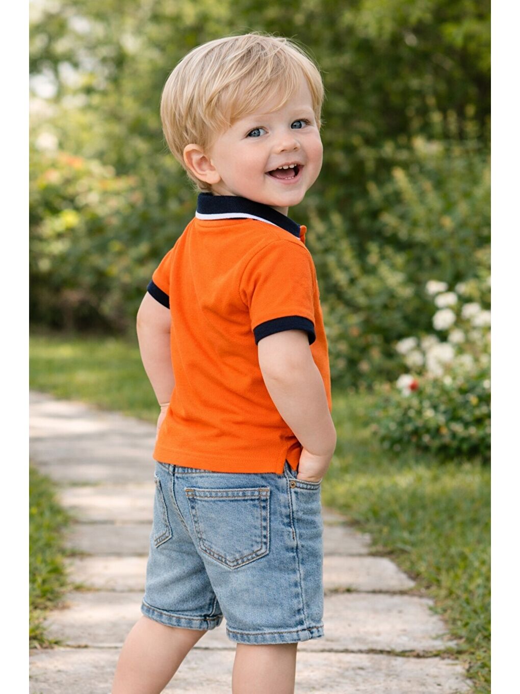 Turuncu Tarz Lakos Asker Desenli Belden Ayarlanabilir Kısa Kollu Şortlu 2'li Takım Çocuk ve Bebek Giyim-2