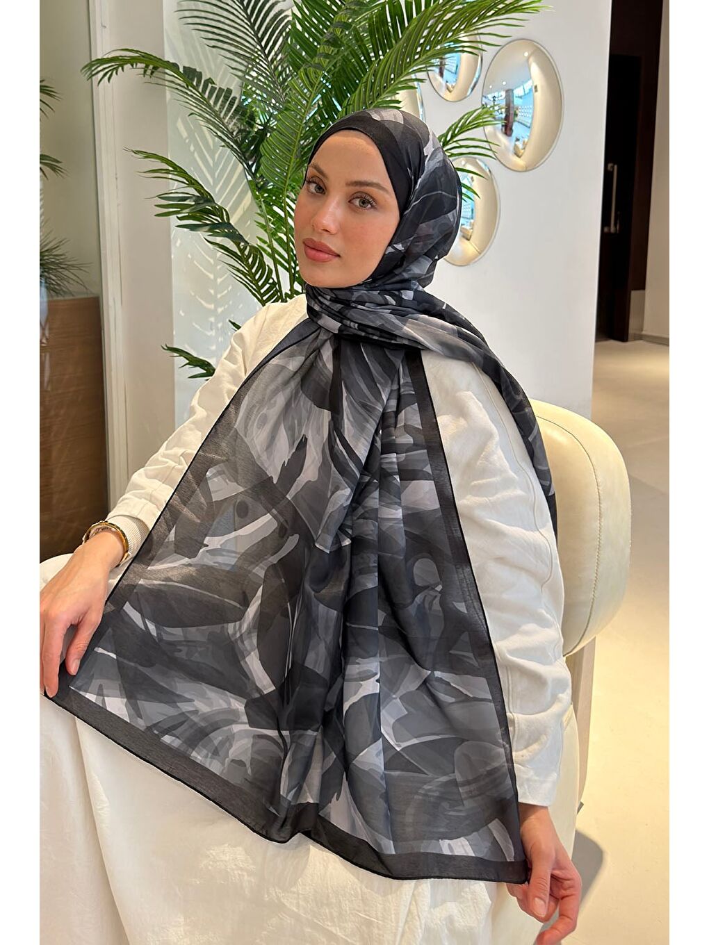 Brush Desen Soft Şal Siyah-1